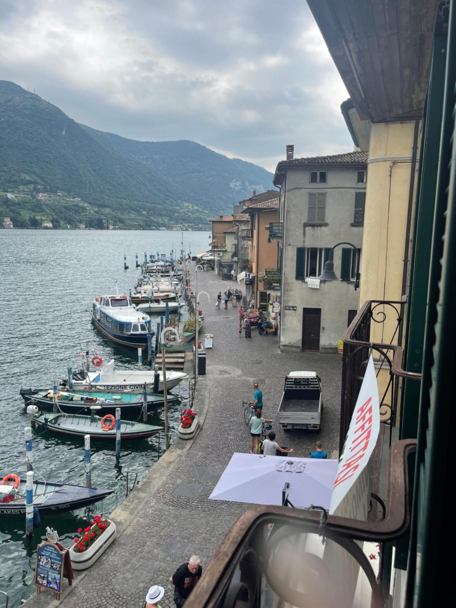 L'Isola Dei Sapori Apartment Monte Isola Luaran gambar