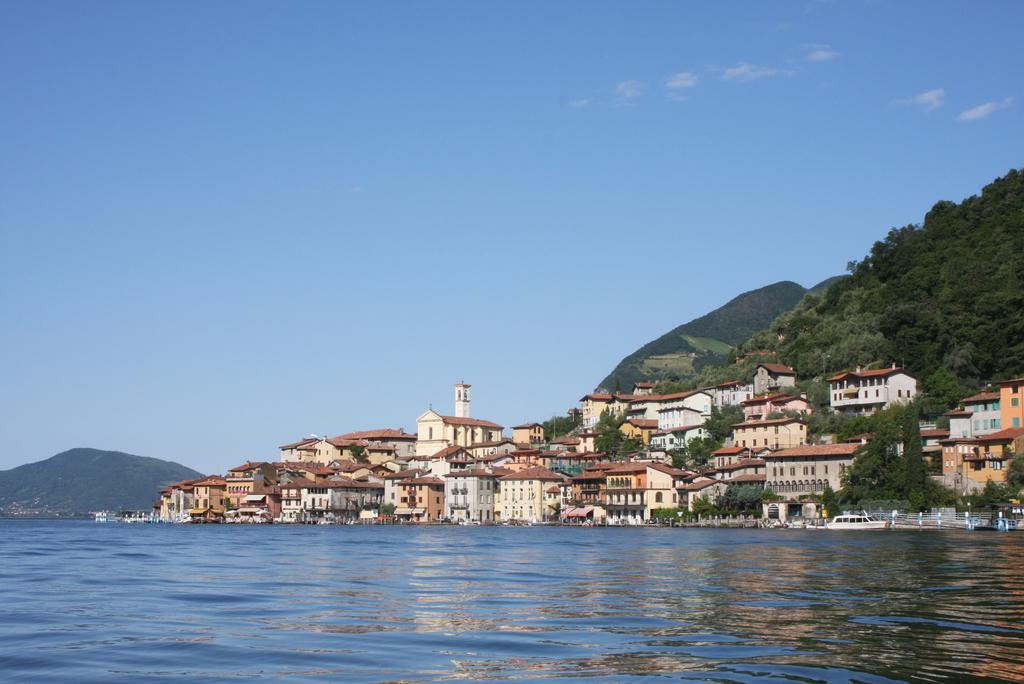 L'Isola Dei Sapori Apartment Monte Isola Bilik gambar